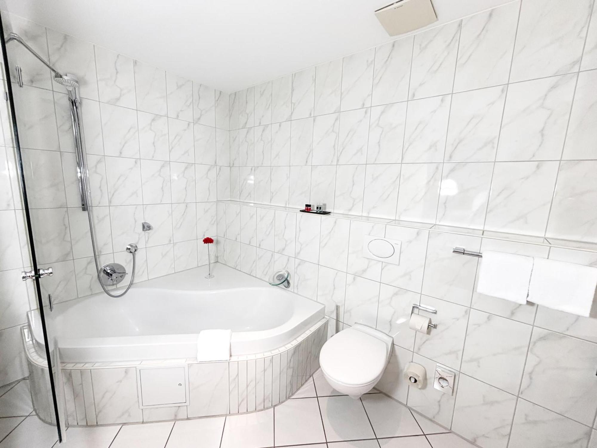 AcarA das Penthouse Hotel Oldenburg Exterior foto