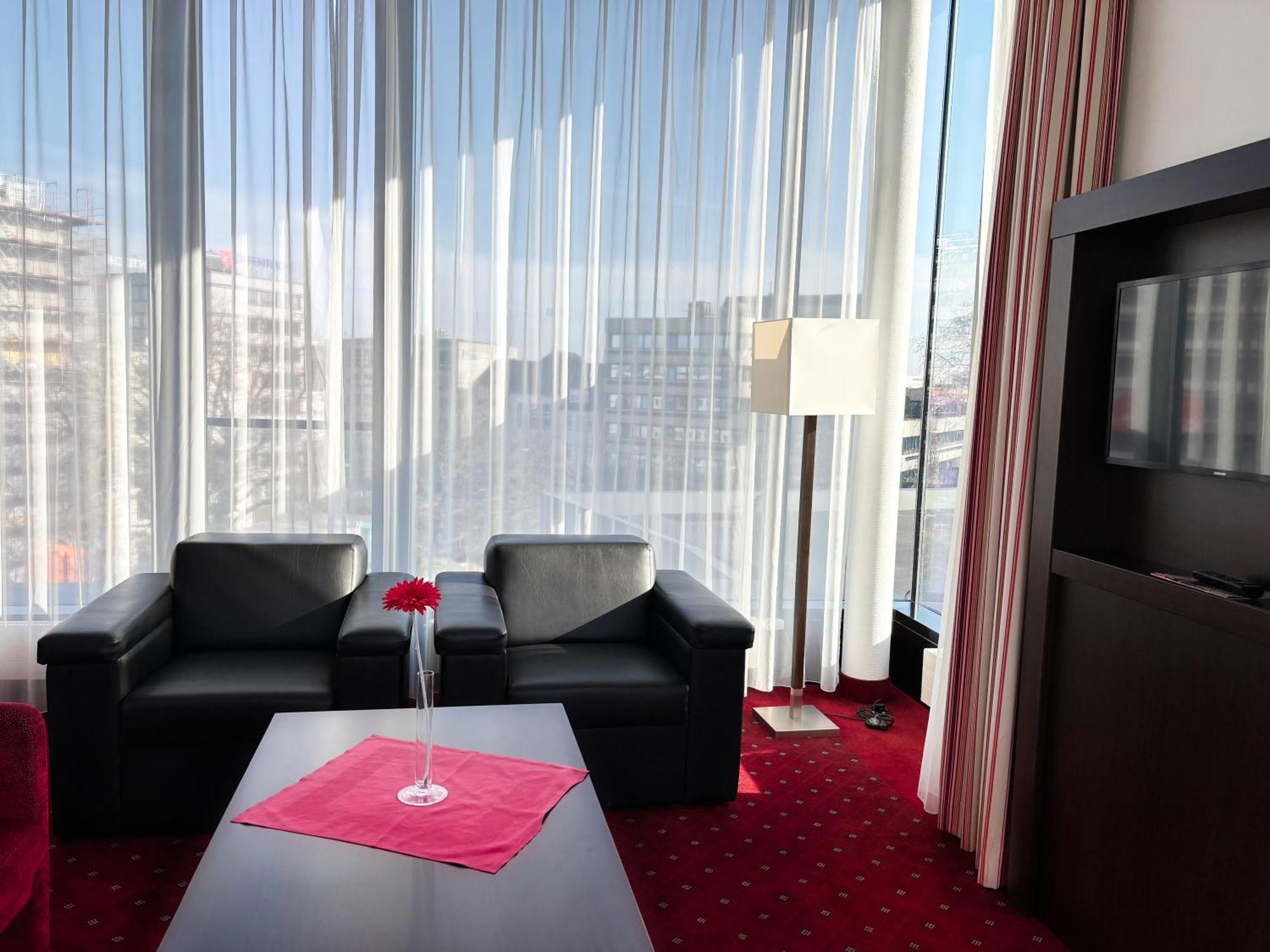 AcarA das Penthouse Hotel Oldenburg Exterior foto