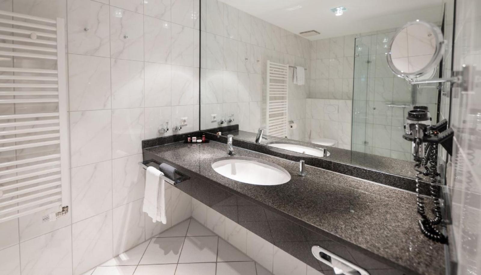 AcarA das Penthouse Hotel Oldenburg Exterior foto